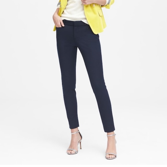 Banana Republic Pants - Banana Republic Sloan Fit Skinny Pant Size 0